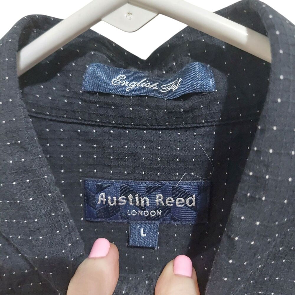 Austin Reed English Fit Men's Shirt Black Dotted and Stiped inside Size L - Picture 3 of 3